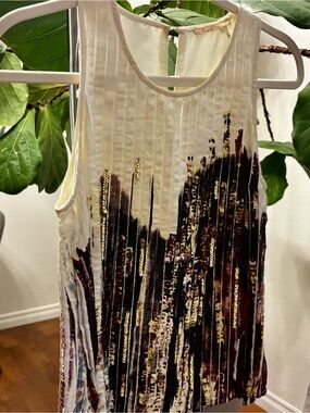 Floreat Anthropologie Sleeveless Pintuck Sequin Tank Top Cream Print, Size XS